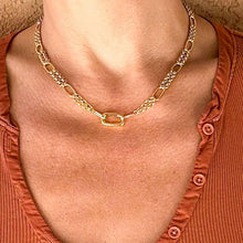 Load image into Gallery viewer, Oval Link Statement Chain Necklace.