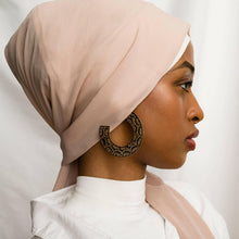 Load image into Gallery viewer, Simz Earrings.