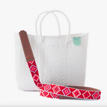 Load image into Gallery viewer, Paloma Medium Woven Crossbody Bag.