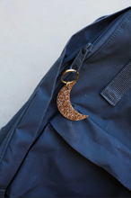 Load image into Gallery viewer, Glitter Keychain  - MOON.