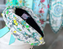 Load image into Gallery viewer, Spring Blues Carova Beaded Top Knot Headband.