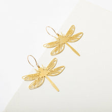 Load image into Gallery viewer, Dragonfly Earrings.