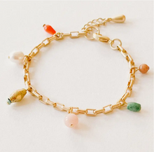 Load image into Gallery viewer, Paperclip Chain Charm Bracelet.