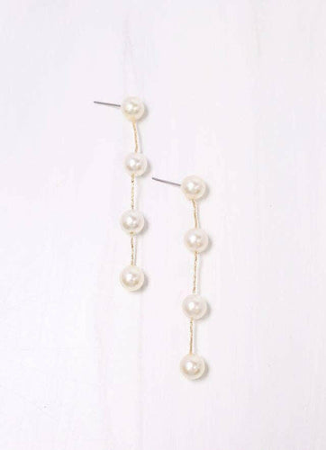 Barton Pearl Drop Earring CREAM.