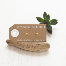 Load image into Gallery viewer, Horseshoe Stud Earrings
