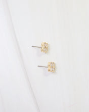 Load image into Gallery viewer, Clovis CZ Clover Stud Earring WR Gold
