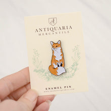 Load image into Gallery viewer, Fox Enamel Pin.
