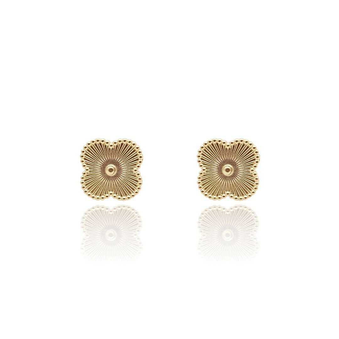 14k Gold Clover Stud Earrings.