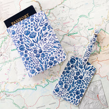 Load image into Gallery viewer, Porcelain Floral Luggage Tag.
