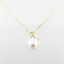 Load image into Gallery viewer, Baby Baroque Pearl Necklace.
