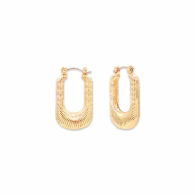 Gold Rounded Rectangle Drop Earring.