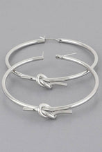 Load image into Gallery viewer, Knot Open Hoop Earrings.
