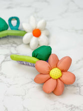 Load image into Gallery viewer, Puffy Flower Hair Clips.
