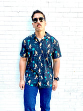 Load image into Gallery viewer, Men&#39;s Sasquatch Shredder Hawaiian Shirt.
