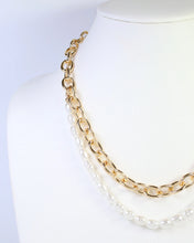Load image into Gallery viewer, Hempstead Layered Link and Pearl Necklace Gold
