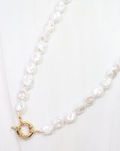 Load image into Gallery viewer, Juliet Baroque Pearl
