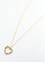 Load image into Gallery viewer, Dalmeny Heart Necklace Gold
