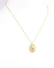 Load image into Gallery viewer, Seven Oaks Starburst Charm Necklace Gold
