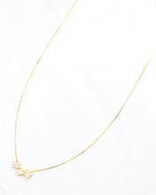 Load image into Gallery viewer, Newport Clover Necklace Gold
