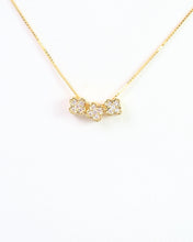 Load image into Gallery viewer, Newport Clover Necklace Gold
