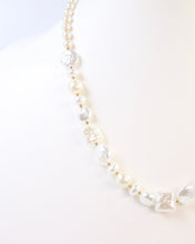 Load image into Gallery viewer, Homer Beaded Necklace Pearl
