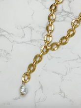 Load image into Gallery viewer, Freshwater Pearl Bold Link Necklace - Gold
