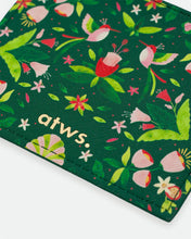 Load image into Gallery viewer, Green Jungle - Wallet
