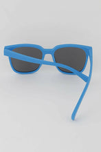 Load image into Gallery viewer, Kids Two-Toned Bolt Polarized Sunglasses.
