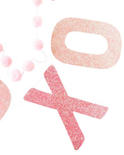 Load image into Gallery viewer, VAL1006 -  XOXO Glitter Banner Set
