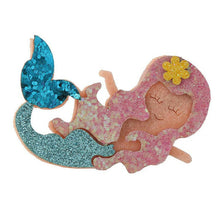 Load image into Gallery viewer, Pretty Mermaid Hair Clips.
