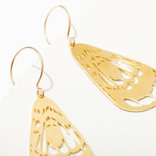 Load image into Gallery viewer, Waheed Earrings.
