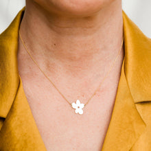 Load image into Gallery viewer, Ziwe Necklace.
