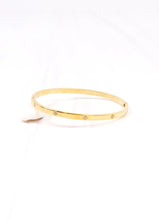 Load image into Gallery viewer, Magi CZ Bracelet Gold
