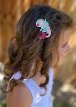 Load image into Gallery viewer, Pretty Mermaid Hair Clips.
