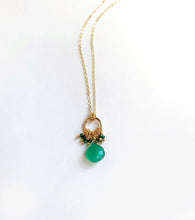 Load image into Gallery viewer, Green Onyx Pendant Necklace.
