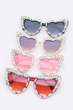 Load image into Gallery viewer, Crystal Iconic Heart Shape Cat Eye Sunglasses Set
