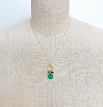 Load image into Gallery viewer, Green Onyx Pendant Necklace.
