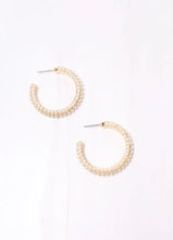 Load image into Gallery viewer, Woodard Pearl Hoop Earring GOLD
