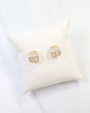 Load image into Gallery viewer, Eastchester Layered Crystal Hoop Earring Gold
