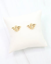 Load image into Gallery viewer, Buzzin Bee Stud Earring Gold
