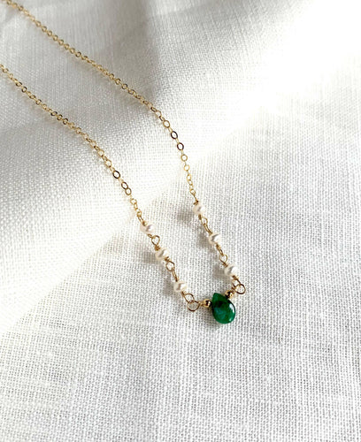 Dainty Emerald and Pearl Necklace.