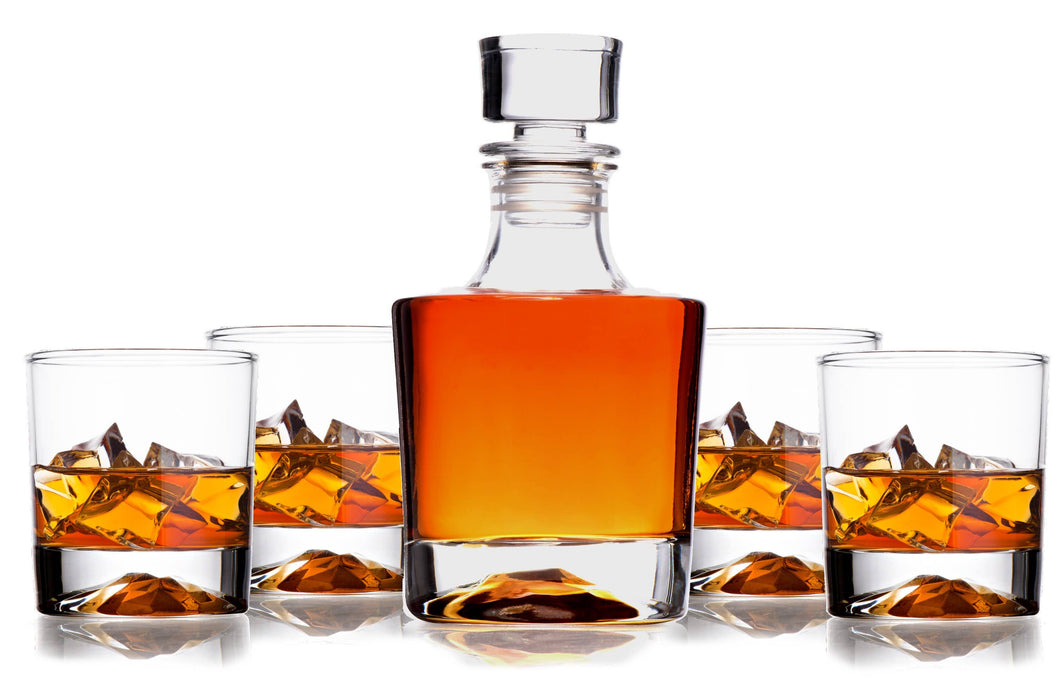 Whiskey Decanter & 4 Whiskey Glasses Set Airtight Stopper