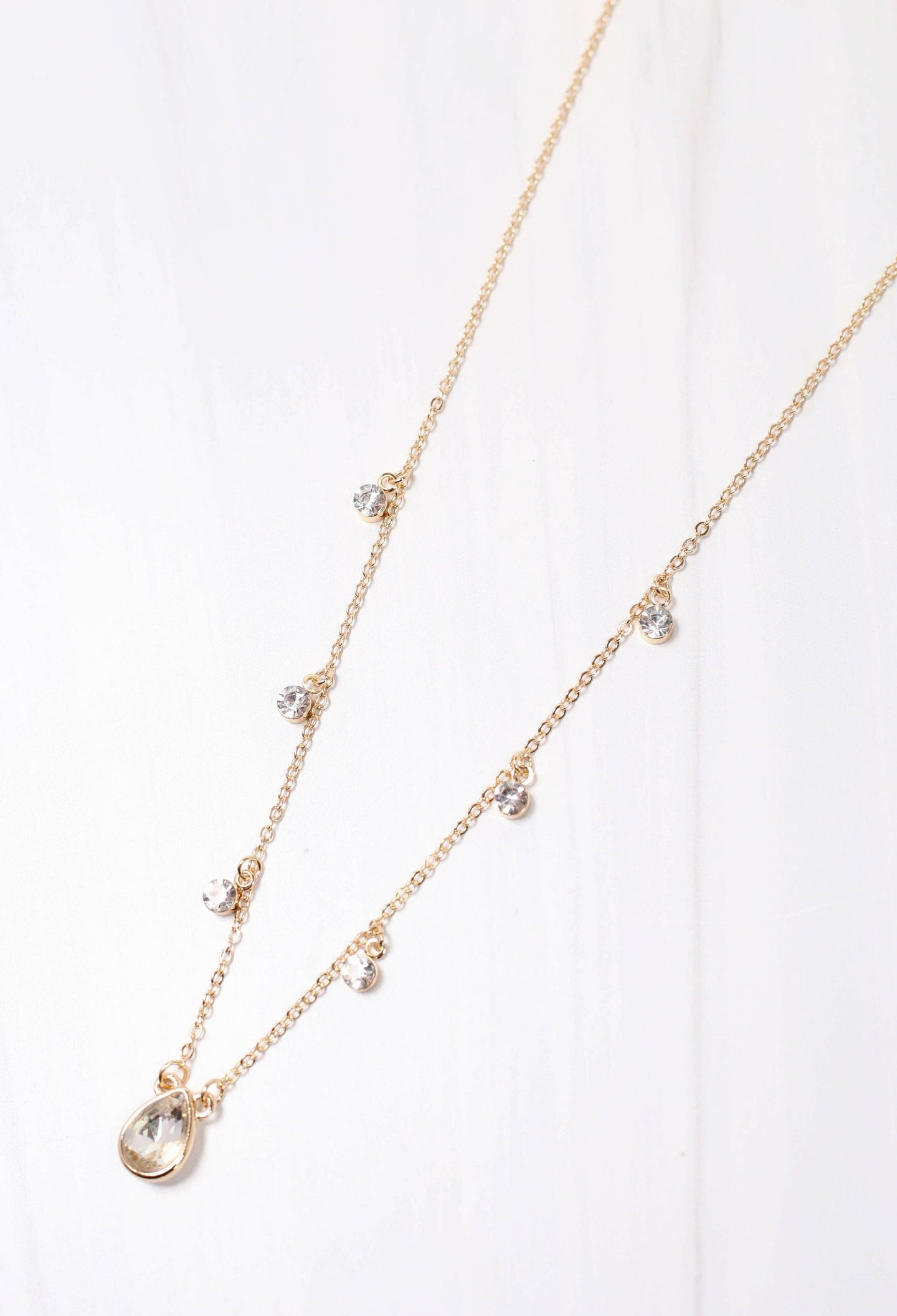 Argonne Necklace with Crystals GOLD.