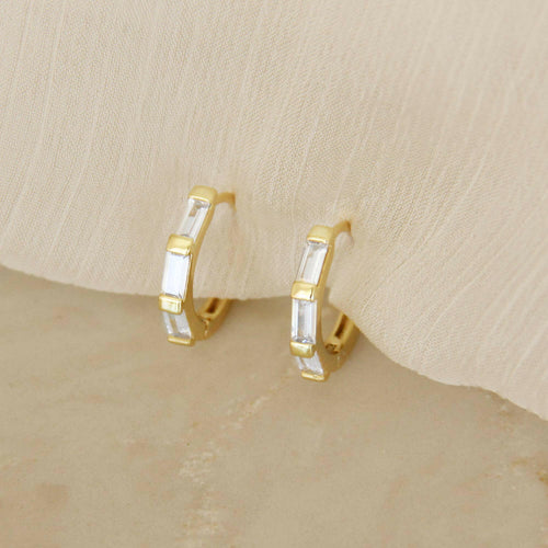 Cara Hoops.