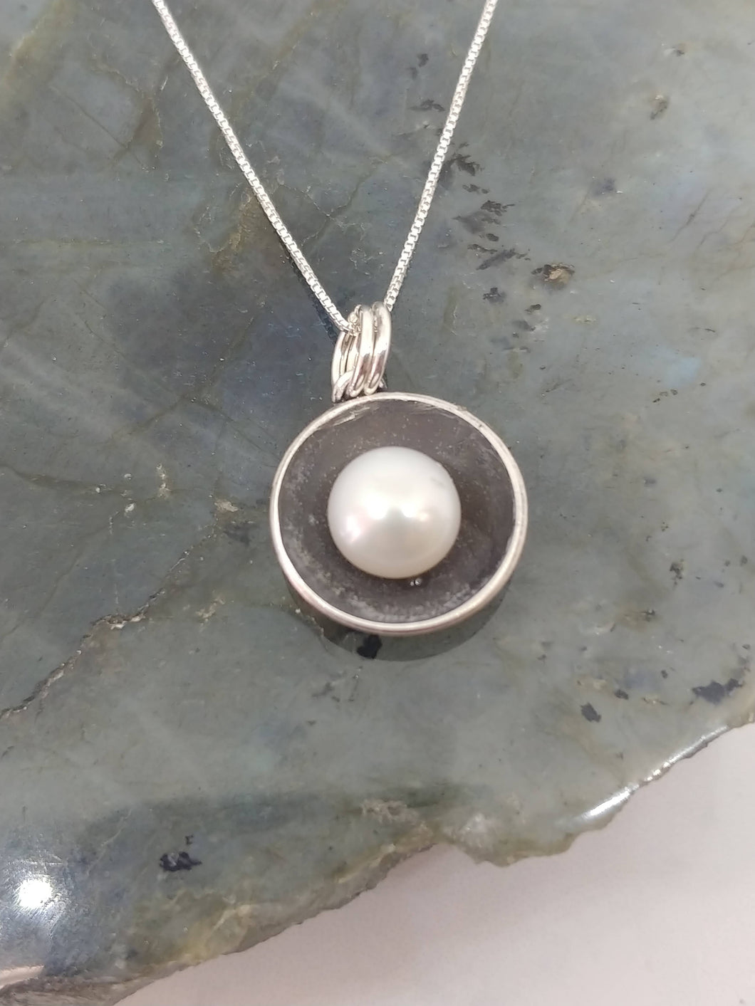Oxidized Disc with Pearl Necklace