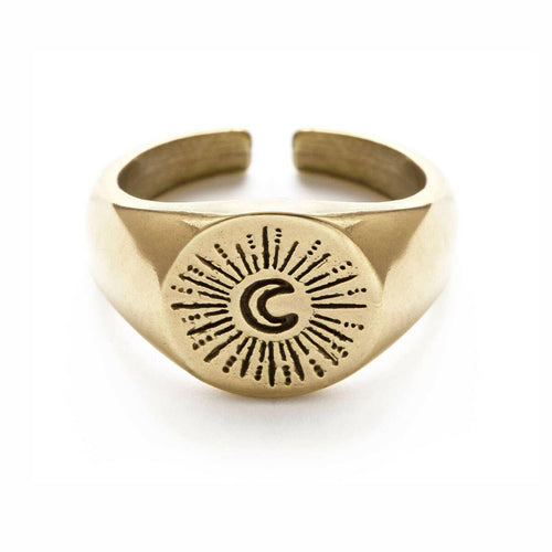 Luz de la Luna Ring.